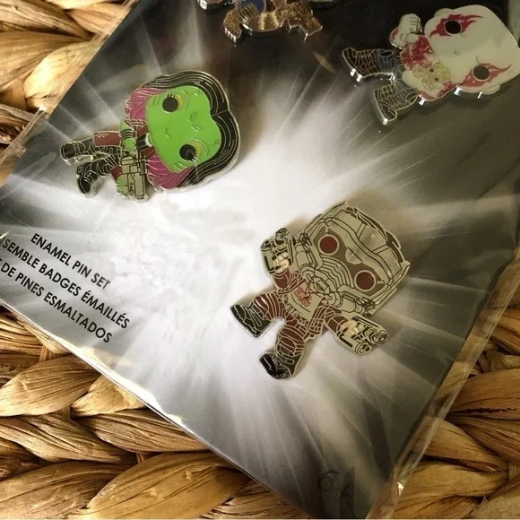 Funko Pop Marvel “The Infinity Saga” Guardians of the Galaxy pin set 4ct. - Picture 3 of 4